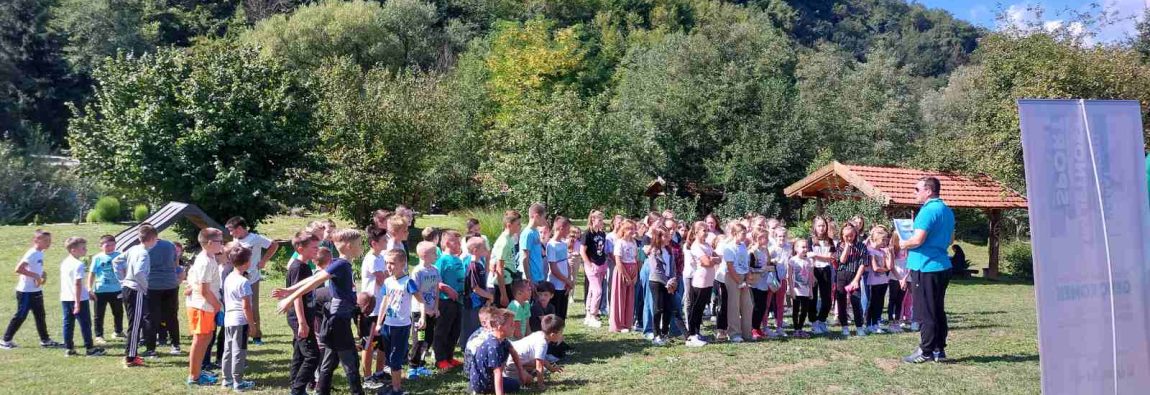 IMG-4bb329d84b4f93fec913b58e320fbfbe-V