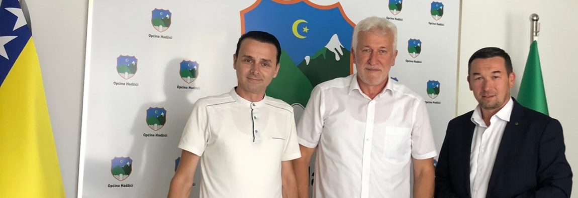 IMG-8e9c1da5d33924895c58da4204865d26-V