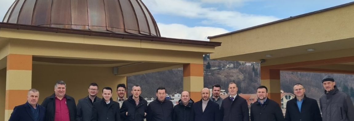 IMG-a967e6538924c117b0f6971ad104cd6a-V